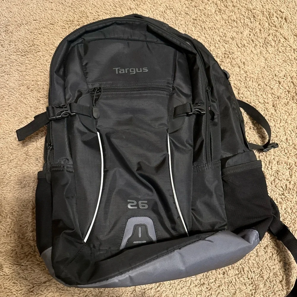 Targus 26L Charcoal and Slate Men's Backpack